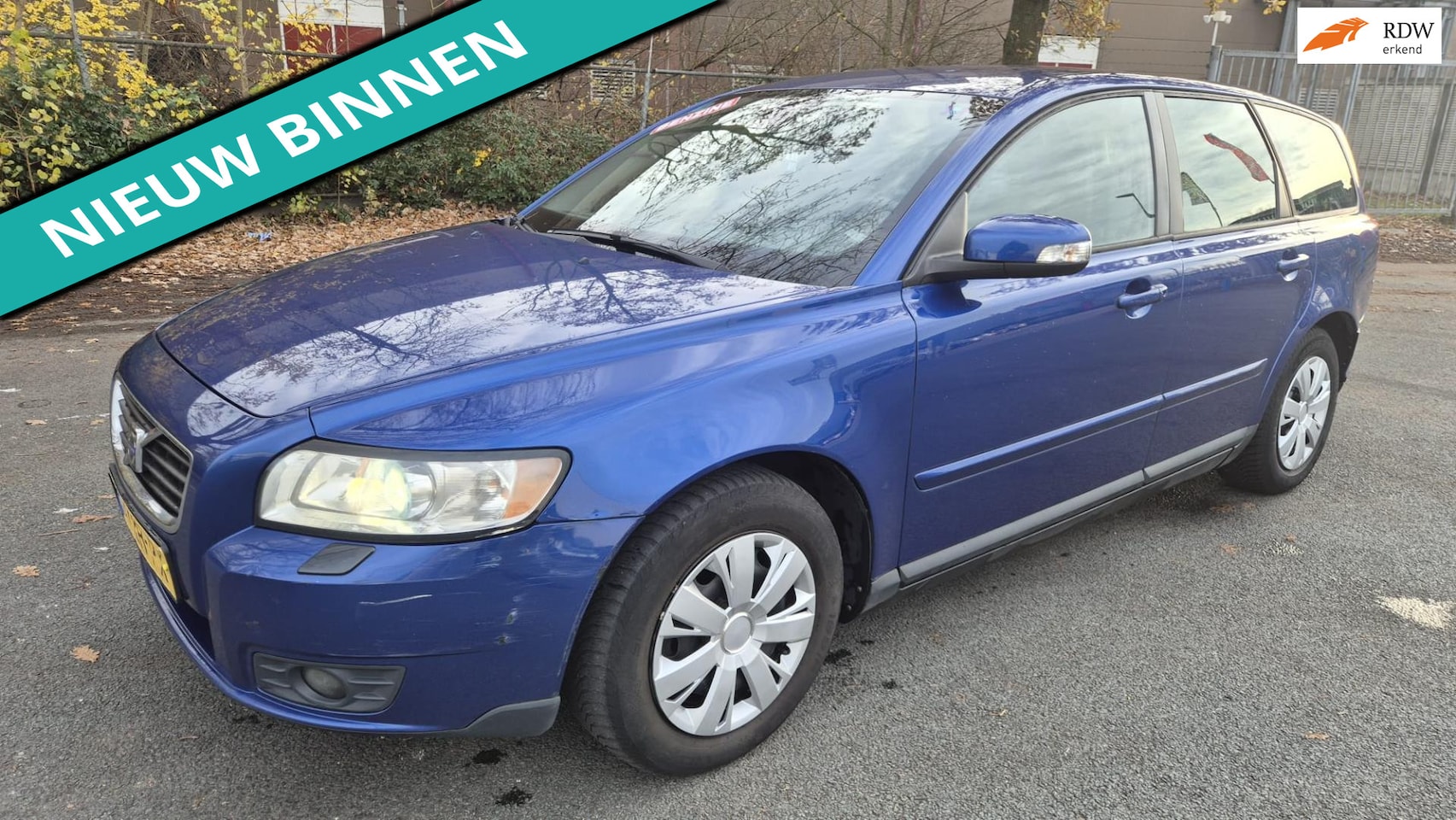Volvo V50 - 1.8 Edition II NETTE AUTO RIJDT EN SCHAKELT GOED - AutoWereld.nl