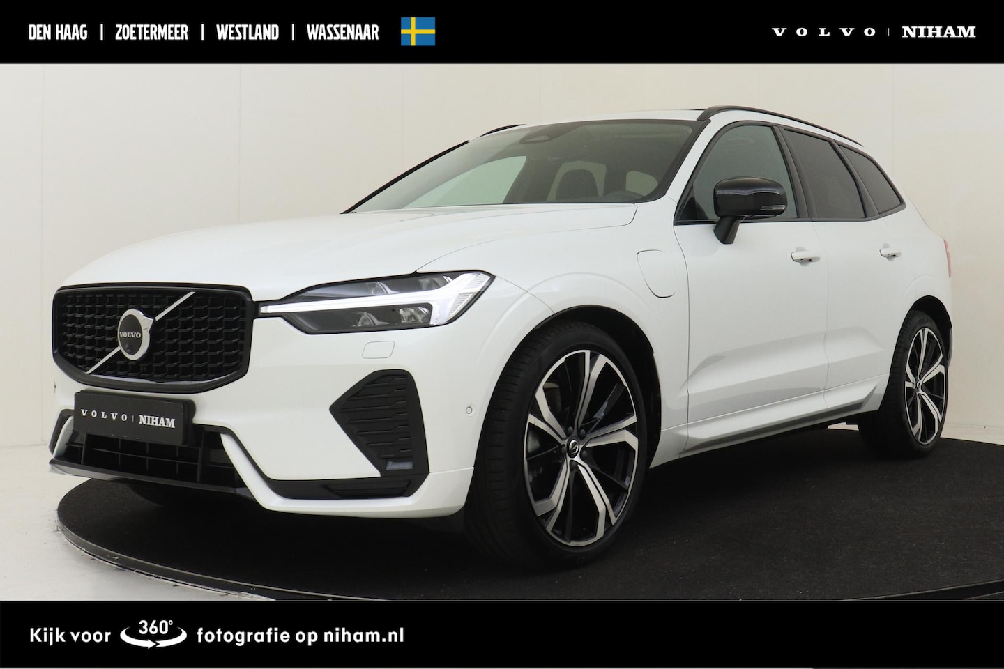 Volvo XC60 - T6 PLUG-IN HYBRID AWD PLUS DARK -PANO.DAK|HARMAN/KARDON|GEVENT.LEDER|LUCHTVERING|HEAD-UP D - AutoWereld.nl