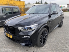 BMW X5 - 45e xDrive High Executive |M-pakket|panoramadak|Harman&Kardon|Laser LED|achter-as meesture