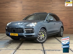 Porsche Cayenne - 3.0 E-Hybrid | Full Option | Vierwielbesturing | PANO | PDLS+ | BOSE | PASM | ComfortPakke