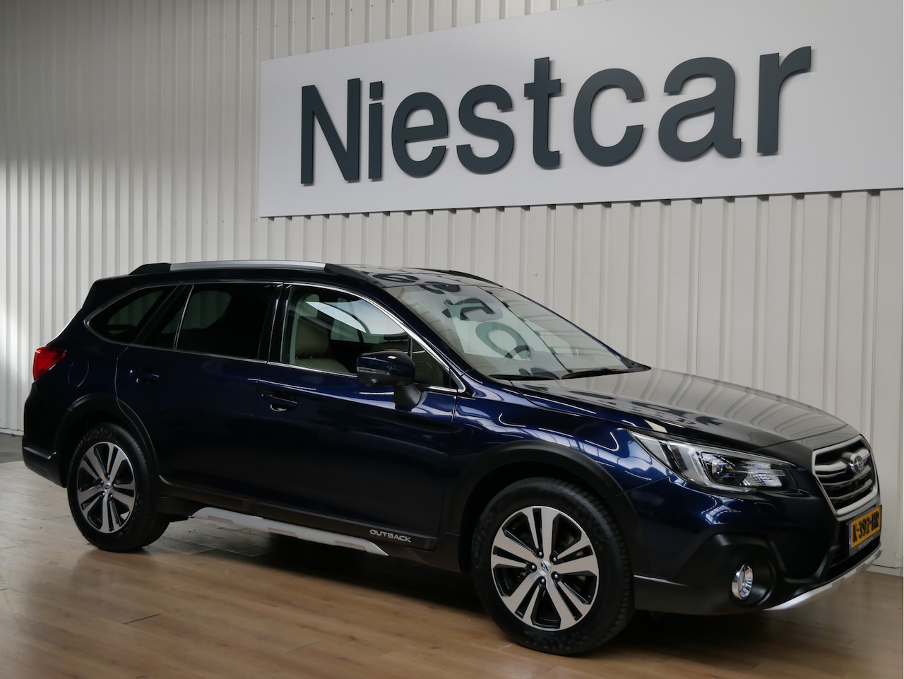 Subaru Outback - 2.5i Premium 2.5i Premium - AutoWereld.nl