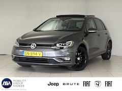 Volkswagen Golf - 1.5 TSI Highline Business R | Schuif-Kanteldak | Apple-Android | Parkeercamera