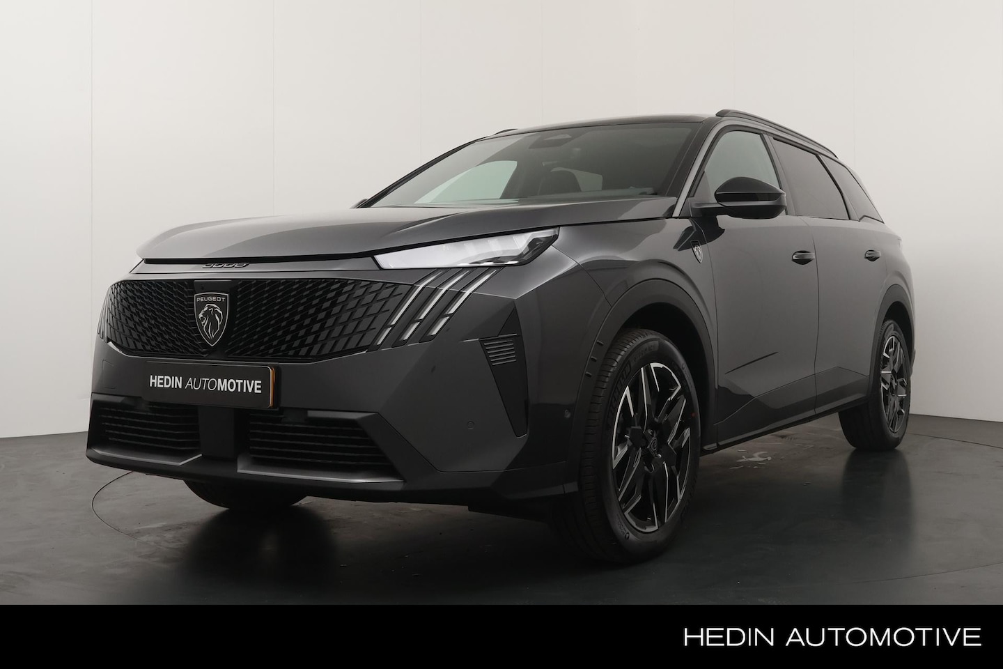 Peugeot 5008 - 1.2 Hybrid 145 GT | Pano Schuif/ Kanteldak | 7- Persoons | Alcantara- Leder | 360 Vision & - AutoWereld.nl