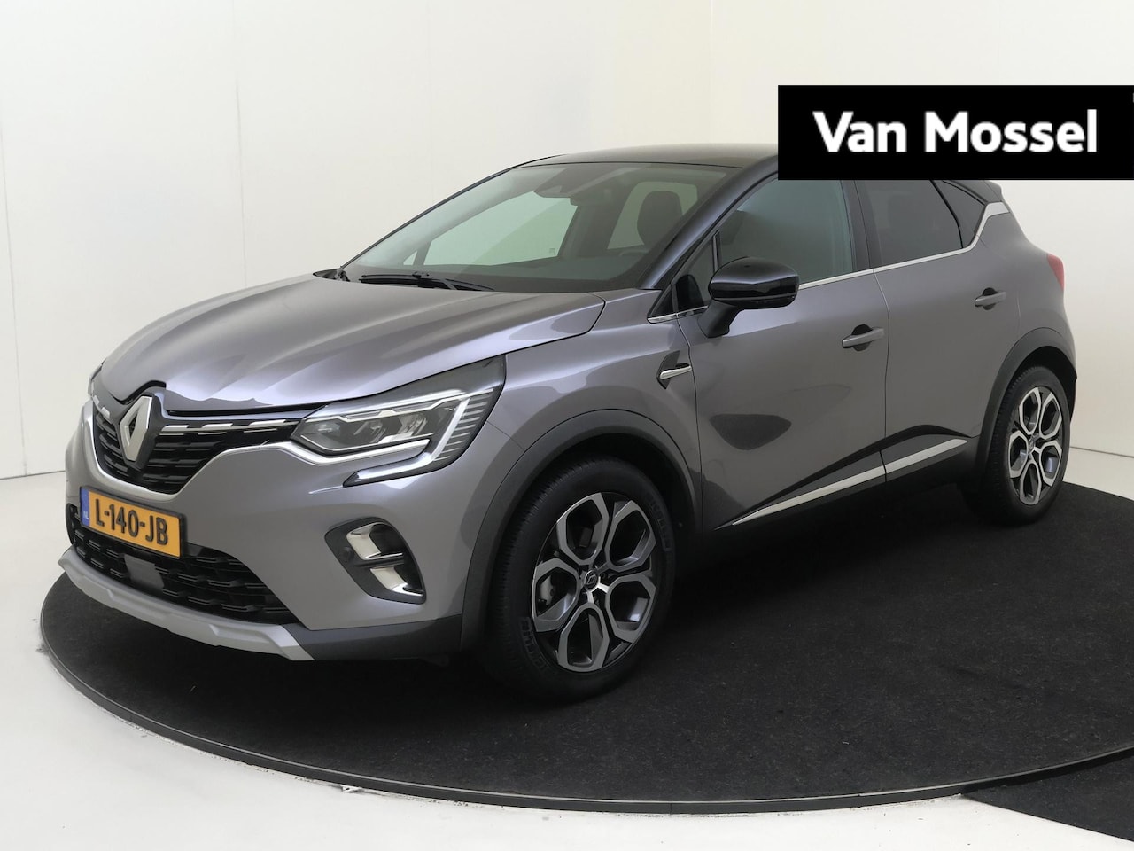 Renault Captur - 1.3 TCe 140 Intens | Navigatie | Parkeersensoren & Camera | Trekhaak | 4 cilinder motor | - AutoWereld.nl