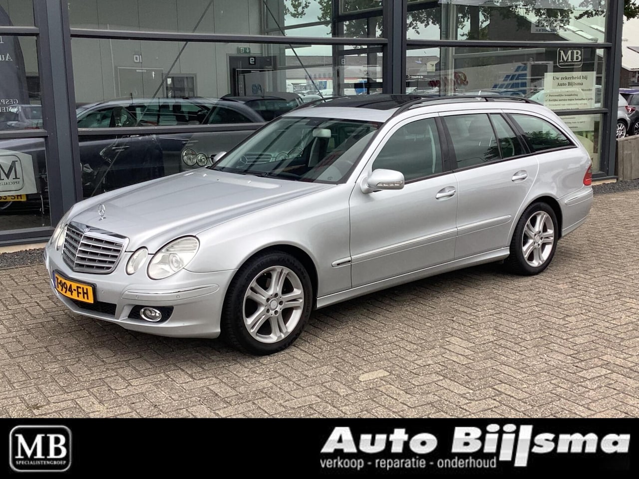 Mercedes-Benz E-klasse Estate - 200 K. Elegance Automaat, schuifdak, zeer net, - AutoWereld.nl