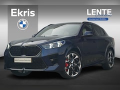 BMW X2 - sDrive20i M Sportpakket Pro 20'' / Panoramadak / Head-Up Display / Harman Kardon / Trekhaa