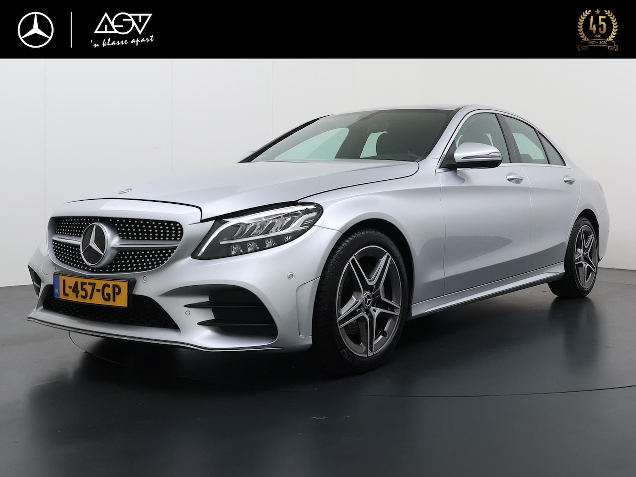 Mercedes-Benz C-klasse - 180 AMG Business Line | Achteruitrij Camera | Klasse 3 alarm | DAB+ Radio | Stoelverwarmin - AutoWereld.nl