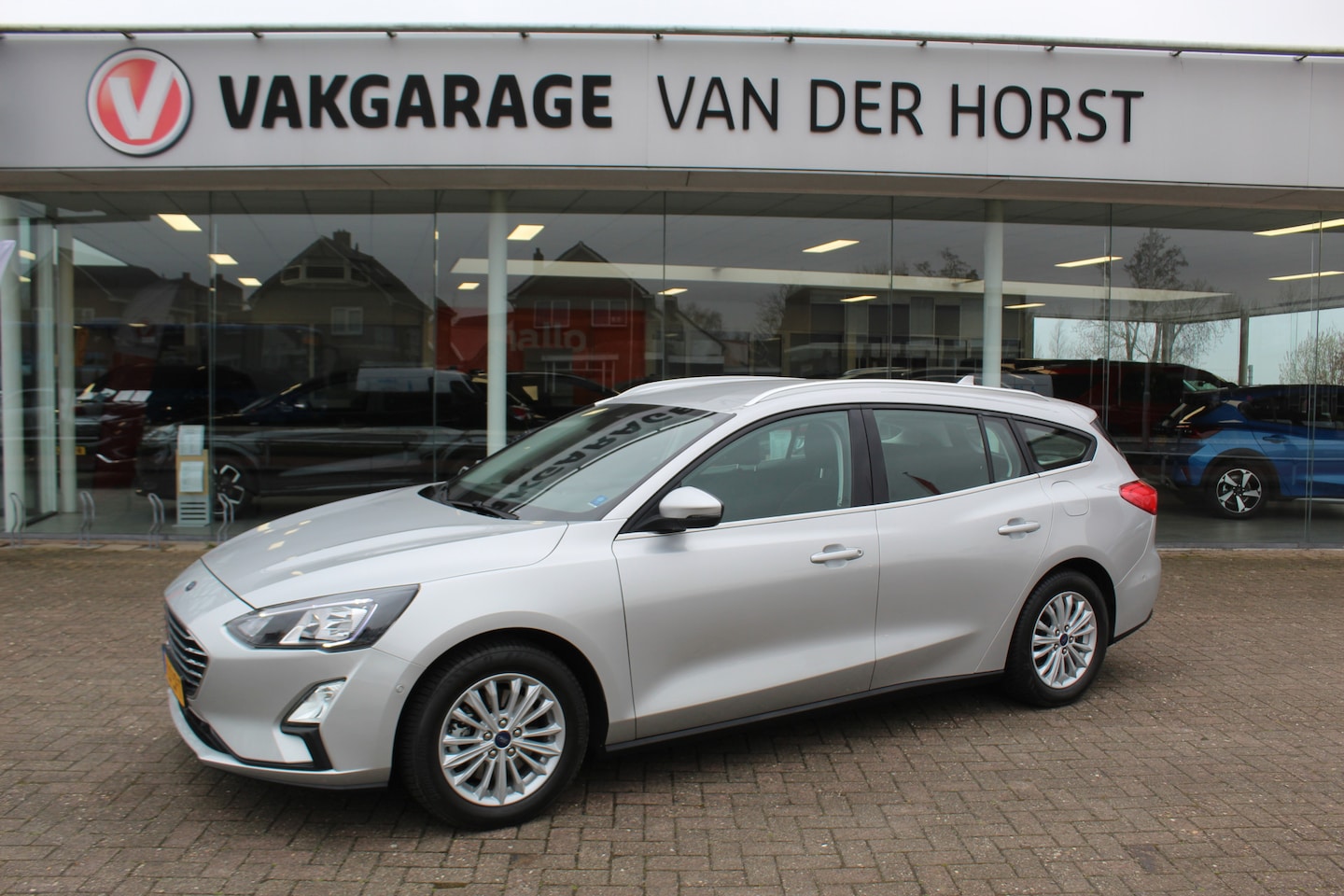 Ford Focus Wagon - 1.0-125pk EcoBoost Mild-hybrid Titanium. Mooie, ruime, luxe en comfortabele Ford Focus wag - AutoWereld.nl