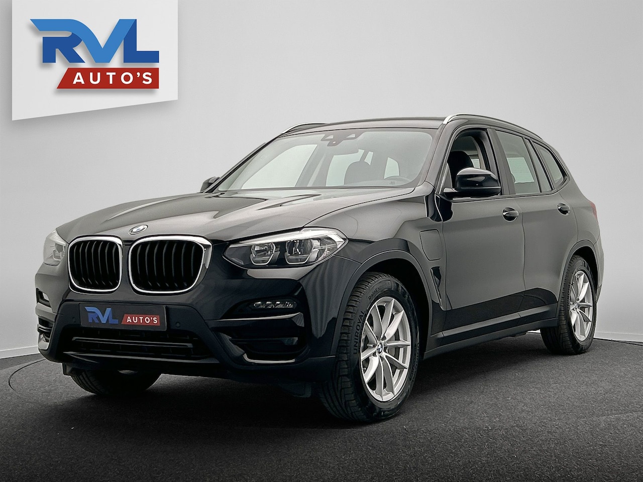 BMW X3 - XDrive30e Business Edition Plus * 1e Eigenaar * Trekhaak Leder Navigatie Leder - AutoWereld.nl