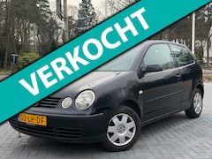 Volkswagen Polo - 1.4-16V Highline/Airco/Cruise/3Drs