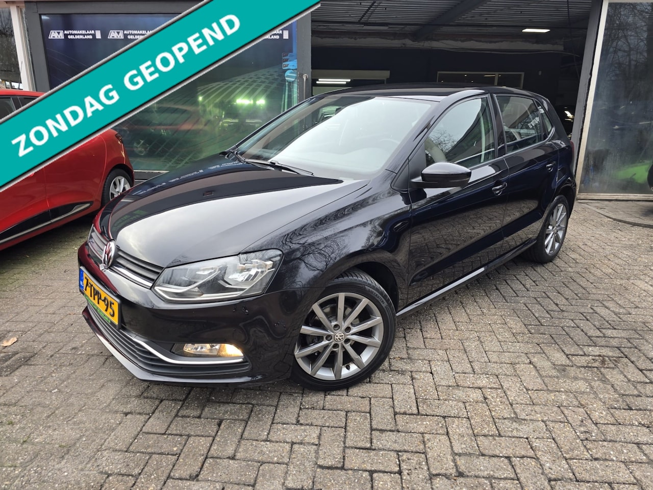Volkswagen Polo - 1.2 TSI Comfortline | 12MND GARANTIE | AIRCO | CRUISE | NW APK | LMV | - AutoWereld.nl
