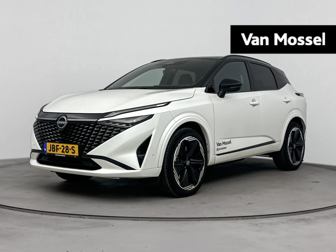 Nissan Qashqai - 1.5 e-Power N-design | Stoel stuur en voorruitverwarming | 360 graden camera | Apple Car P - AutoWereld.nl