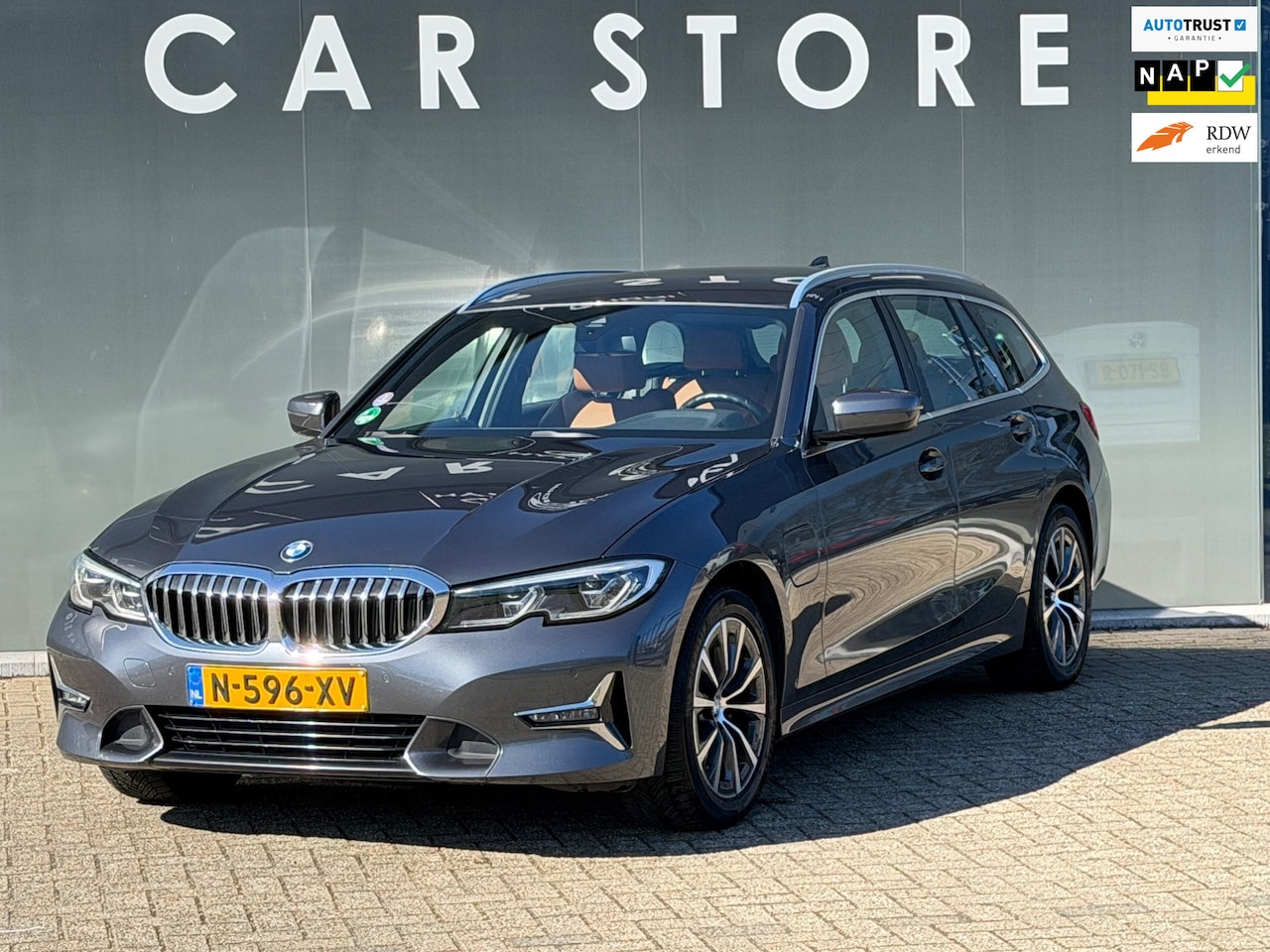 BMW 3-serie Touring - 320e Business Edition Plus LASER 1E EIGENAAR - AutoWereld.nl