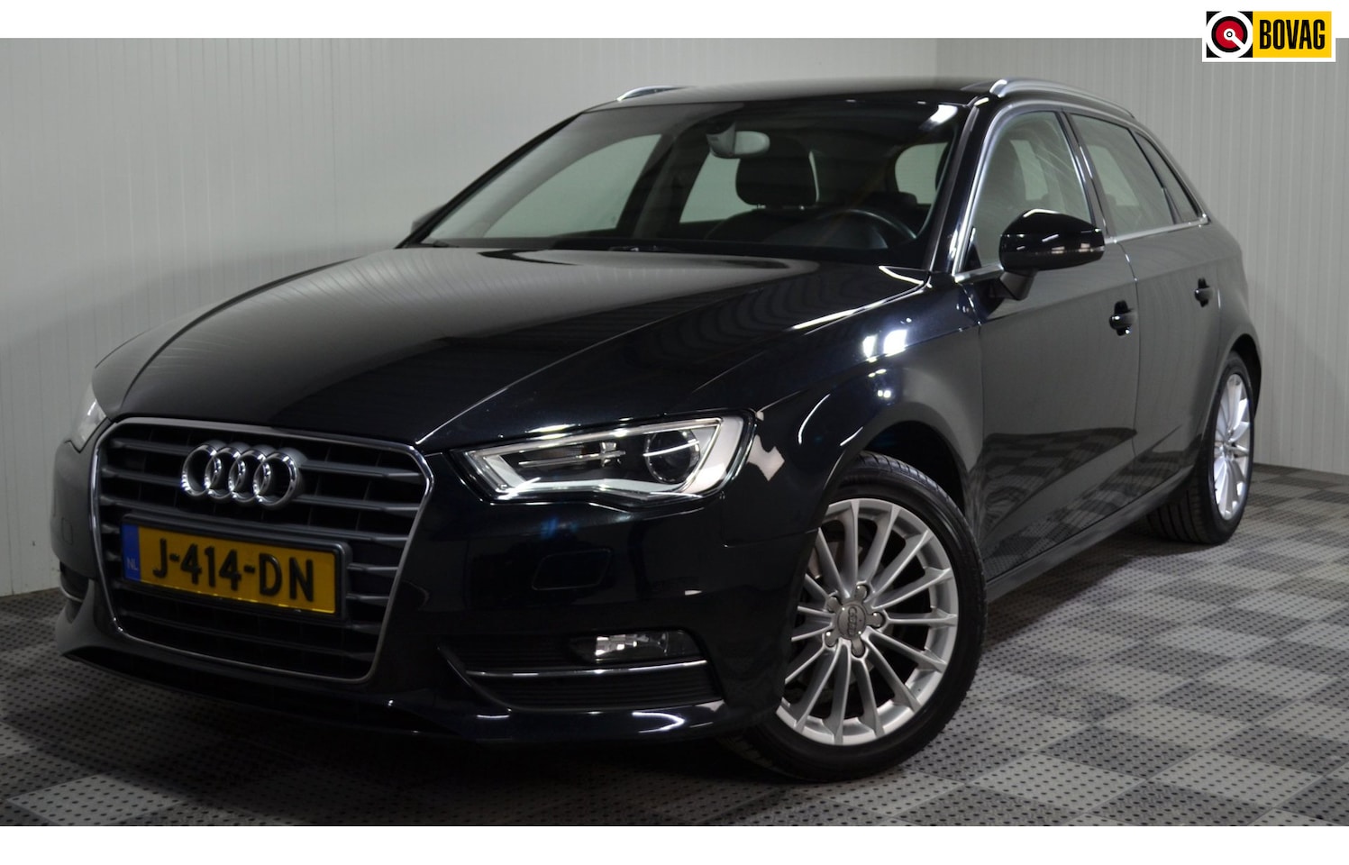 Audi A3 Sportback - 1.4 TFSI CoD Ambition Pro S-Line / Trekh. / Pano / Stoelverw. - AutoWereld.nl
