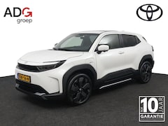 Toyota Urban Cruiser - Executive 61 kWh | Panorama Dak | Kunstlederen Bekleding | 360 Camera | JBL Audio | Sensor