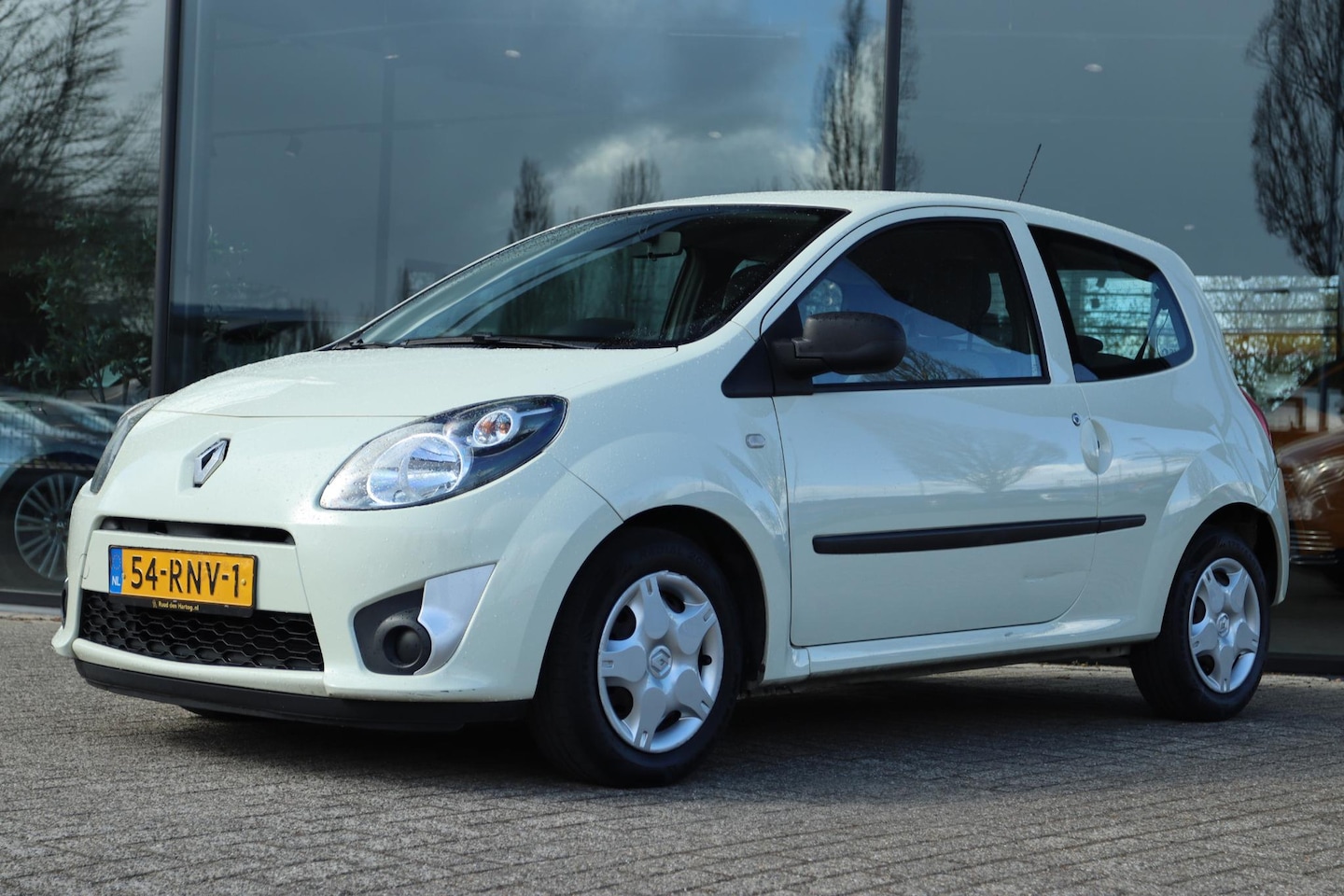 Renault Twingo - 1.2-16V AUTHENTIQUE | AIRCO | CENTR. DEURVERGRENDELING | ELEK. RAMEN - AutoWereld.nl