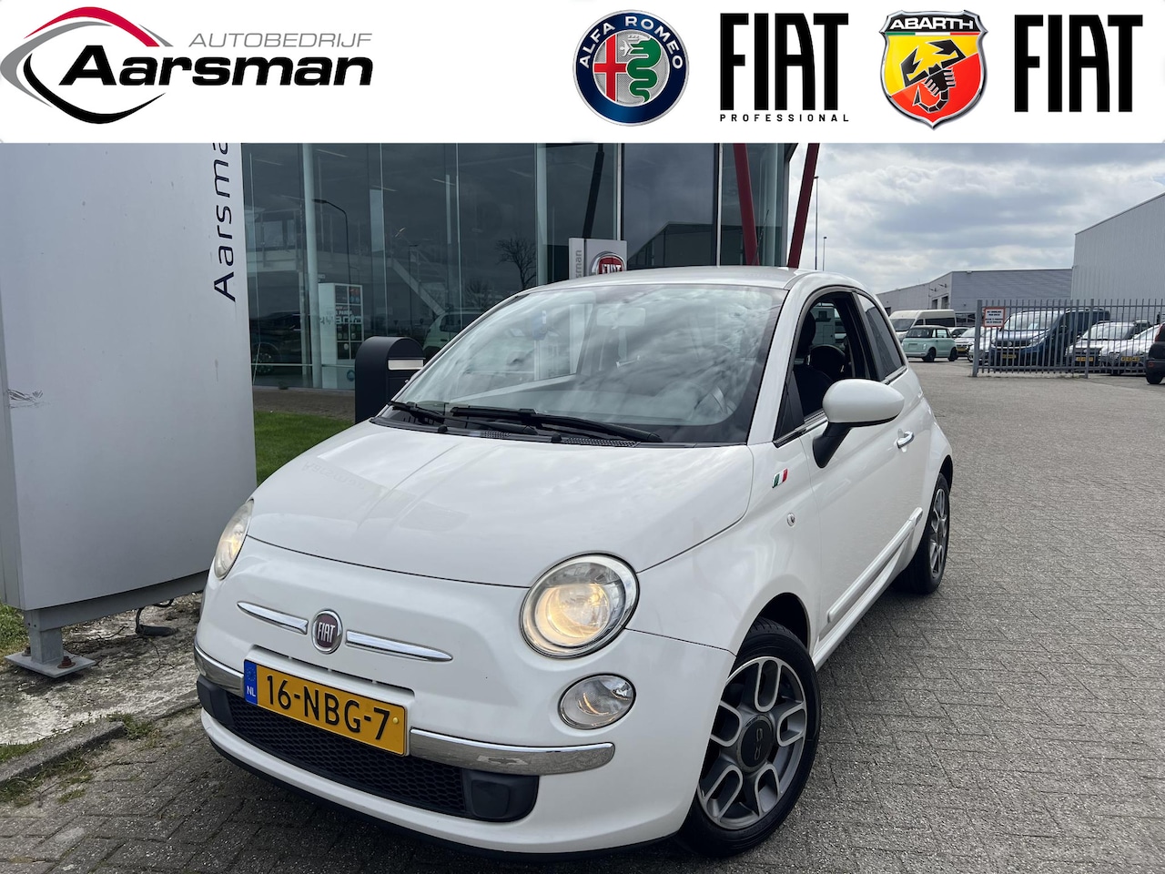 Fiat 500 - 1.2 Sport | Automaat | Airco | Lichtmetalen velgen - AutoWereld.nl
