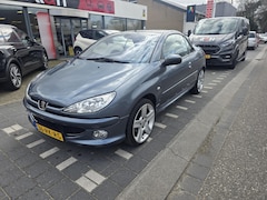 Peugeot 206 CC - 2.0-16V Griffe climatronic, lederen bekleding, enz
