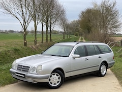Mercedes-Benz E-klasse - E230 T W210 ELEGANCE, TREKHAAK, LEDER
