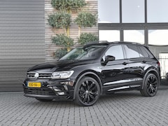 Volkswagen Tiguan - 2.0 TSI 4Motion R-Line Highline Panoramadak Leer Camera Dynaudio 20 inch Velgen