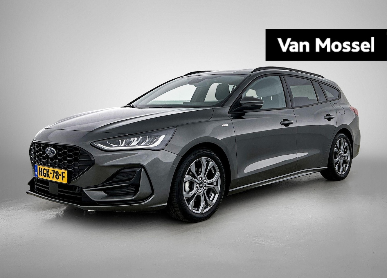 Ford Focus Wagon - 1.0 EcoBoost Hybrid ST Line | Navi | Apple Carplay/ Android Auto | 17'' Velgen | Privacy G - AutoWereld.nl
