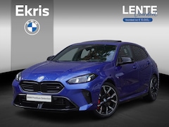 BMW 1-serie - M135 xDrive M Sportpakket Pro | Glazen Panoramadak | Head-Up Display | Harman-Kardon sound