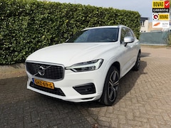 Volvo XC60 - 2.0 T8 Twin Engine AWD Inscription Automaat / Panoramadak