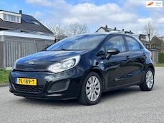 Kia Rio - 1.2 CVVT 5DR*Airco*LM velgen*Nette auto*Elektrische ramen