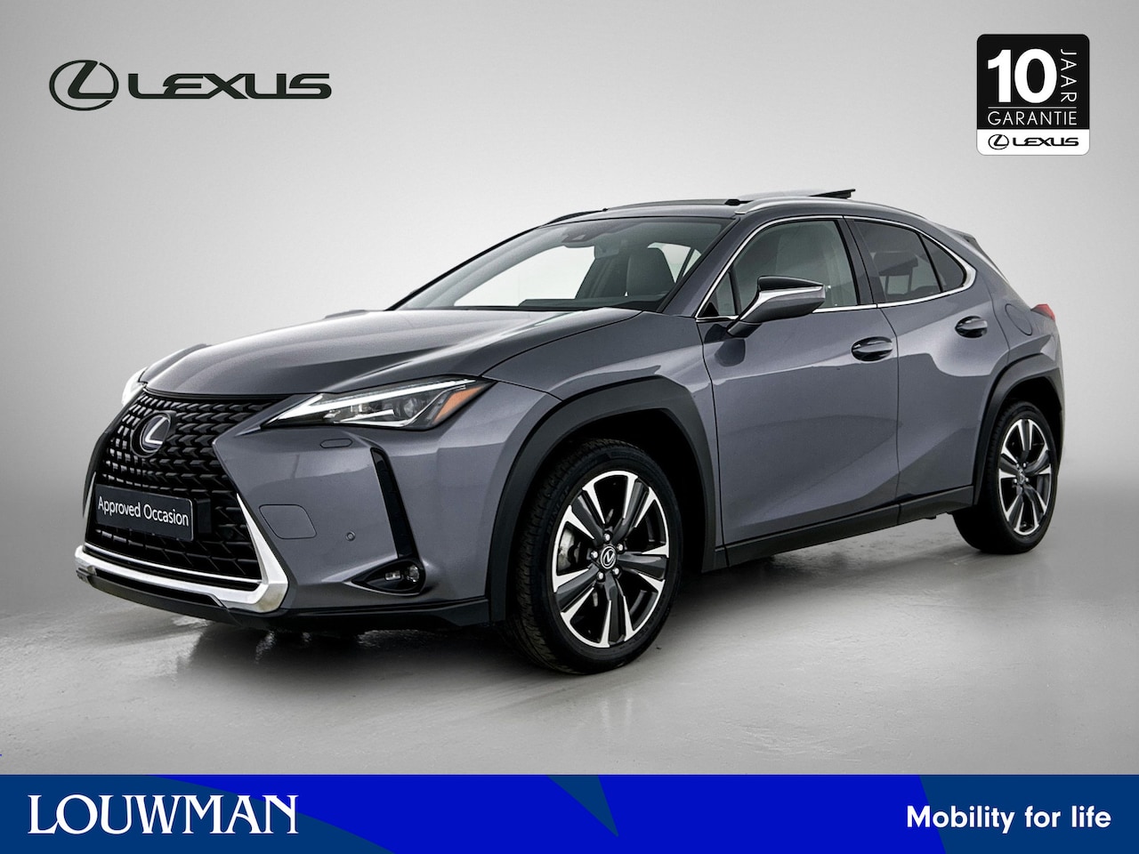 Lexus UX - 250h Luxury Line | Schuif/kanteldak | Navigatie | LM velgen | Parkeersensoren | - AutoWereld.nl