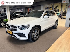 Mercedes-Benz GLC-klasse - 200 4MATIC Premium Plus / AMG / pano / navi / camera / sfeer verlichting