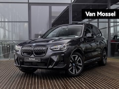 BMW iX3 - Executive 80 kWh | Panoramadak | Adaptieve Cruise-Control | Stoelmemory | Sfeerverlichting