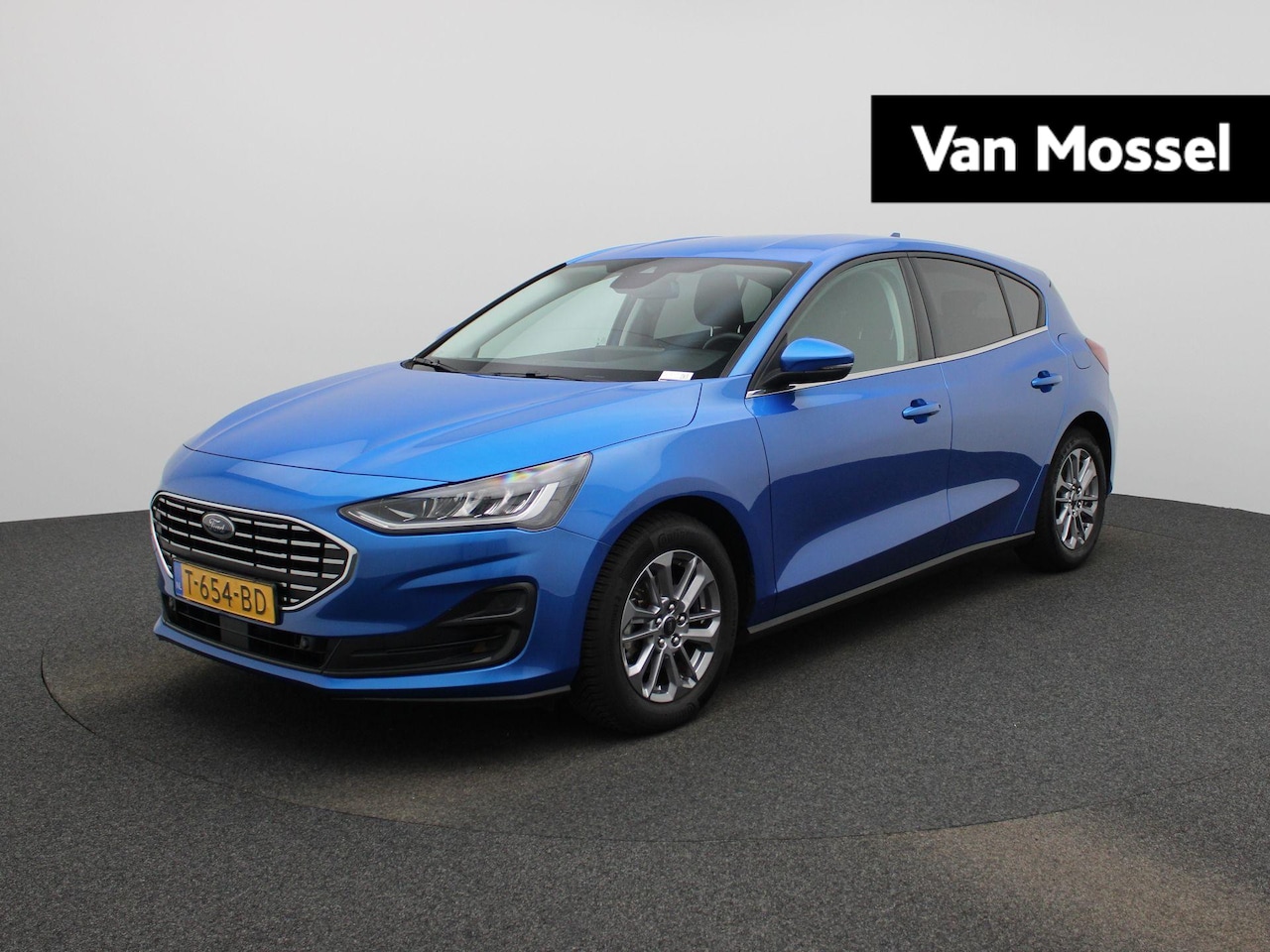 Ford Focus - 1.0 EcoBoost Hybrid Titanium | Apple Carplay / Android Auto | LED Koplampen | Privacy Glas - AutoWereld.nl
