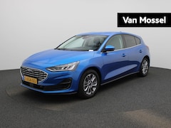 Ford Focus - 1.0 EcoBoost Hybrid Titanium | Apple Carplay / Android Auto | LED Koplampen | Privacy Glas