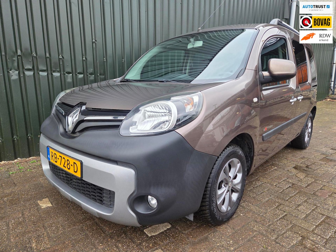 Renault Kangoo Family - 1.2 TCe Extrem Start&Stop - AutoWereld.nl