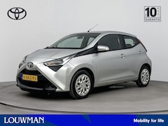 Toyota Aygo - 1.0 VVT-i x-play | Airco | Carplay | Parkeercamera |