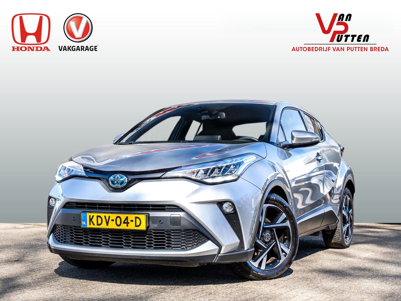 Toyota C-HR - 1.8 Hybrid Advance Automaat | Carplay/ Android Auto | Adaptieve cruisecontrol | Dodehoek d - AutoWereld.nl