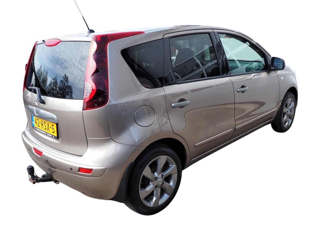 Nissan Note - 1.6 Connect Edition CLIMA CRUISE PARKEER S. TREKH.