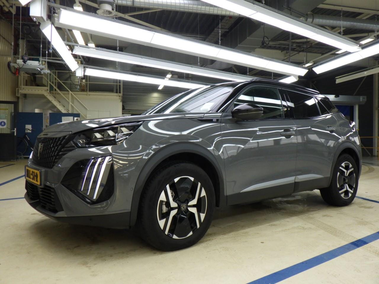 Peugeot e-2008 - EV GT Avantage 54 kWh 8 Jaar Garantie! | Vision, Navigation & Drive Assist plus Pack | Dod - AutoWereld.nl