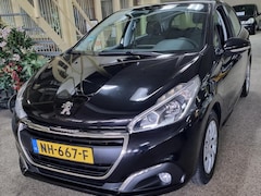Peugeot 208 - 1.2 PureTech Blue Lion Navi