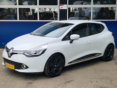 Renault Clio - 0.9 TCe Expression / Trekhaak / Navigatie / Cruise control / Bluetooth / Airco / Origineel