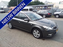Kia Cee'd - 1.4 CVVT X-ecutive