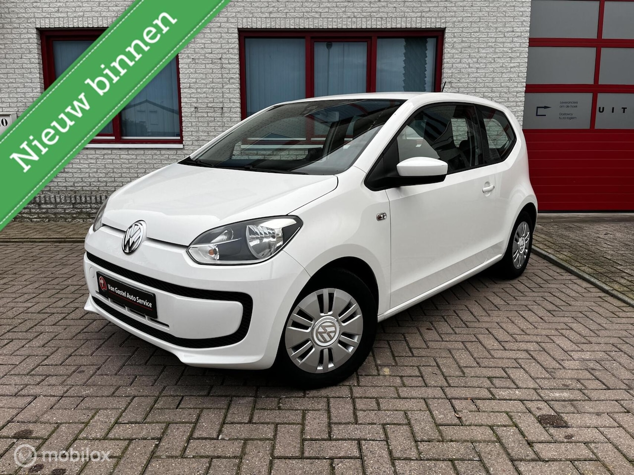 Volkswagen Up! - 1.0 high up! NAVI / AIRCO - AutoWereld.nl