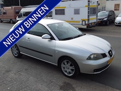 SEAT Ibiza - 1.4-16V Signo