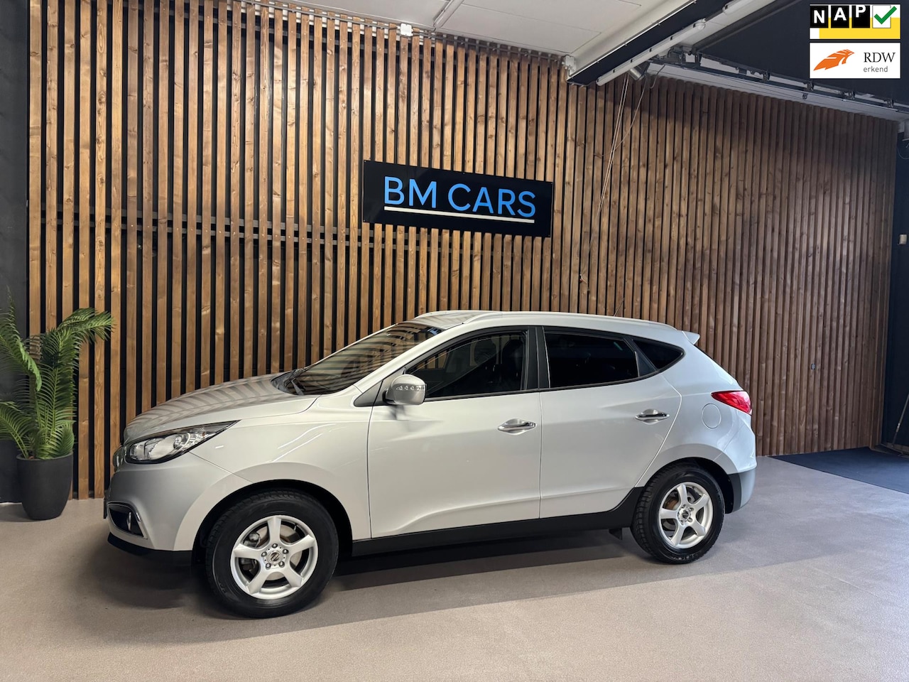 Hyundai ix35 - 2.0i Style Airco, Cruise , Trekhaak - AutoWereld.nl