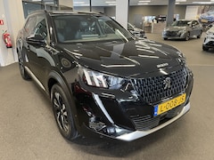 Peugeot 2008 - 1.2 PureTech GT NAVIGATIE-DRAADLOZE TELEFOONLADER-ACHTERUITRIJCAMERA-CLIMATE CONTROL