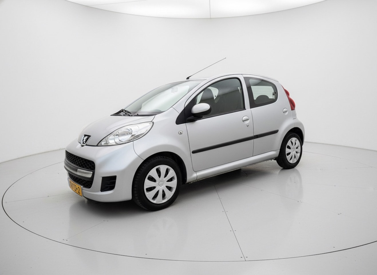 Peugeot 107 - 1.0-12V XS | Automaat | Airco - AutoWereld.nl