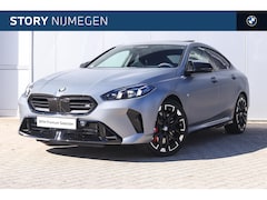 BMW 2-serie Gran Coupé - M235 xDrive Automaat / Panoramadak / Trekhaak / M Sportstoelen / Head-Up / Harman Kardon /