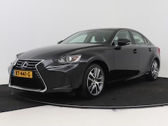Lexus IS - 300h Hybrid Business Line | NL dealeronderhouden |