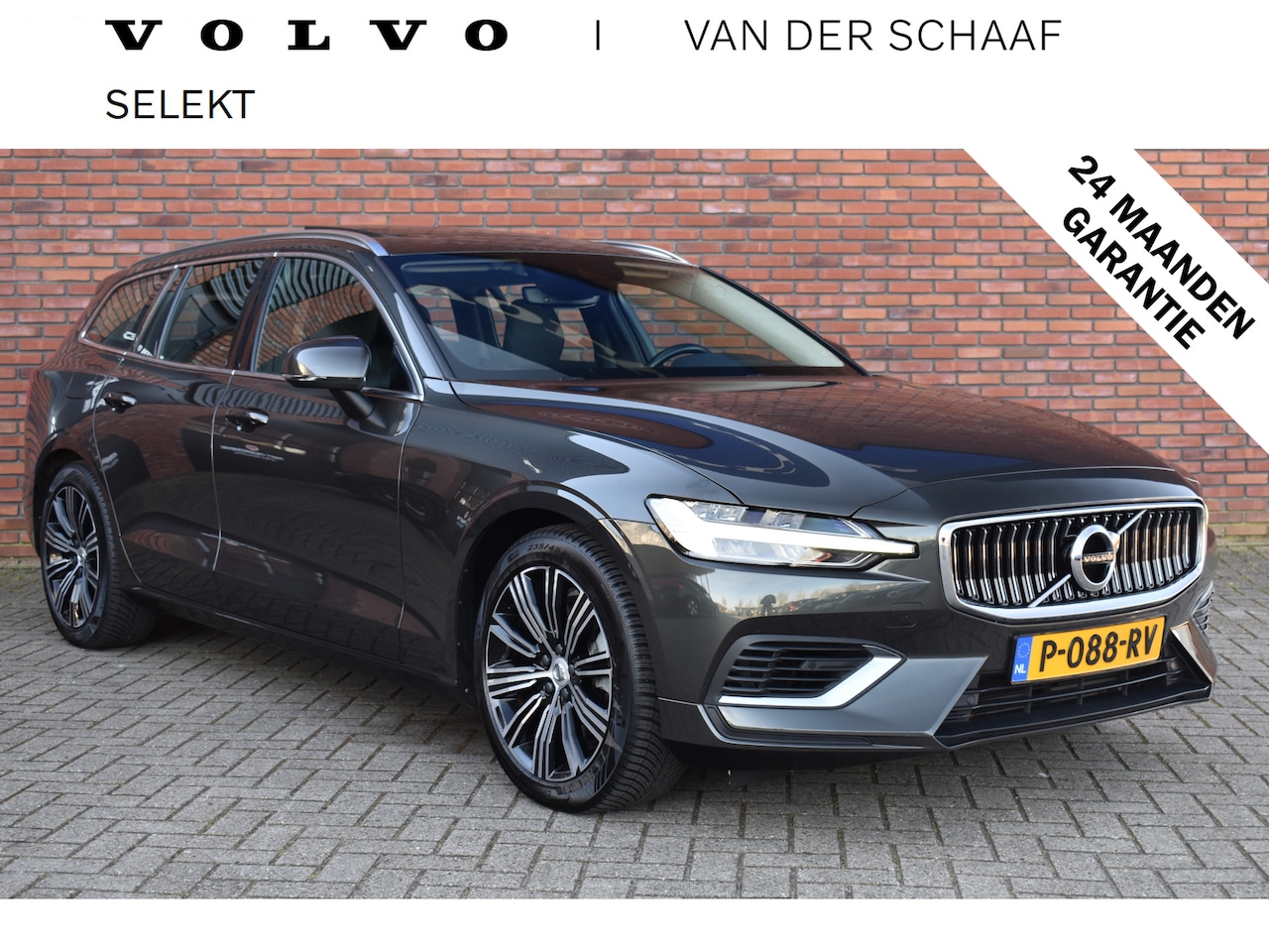 Volvo V60 - T6 350PK Plug-in hybrid AWD Inscription | Stoel en stuur verwarming | Trekhaak | Panoramad - AutoWereld.nl