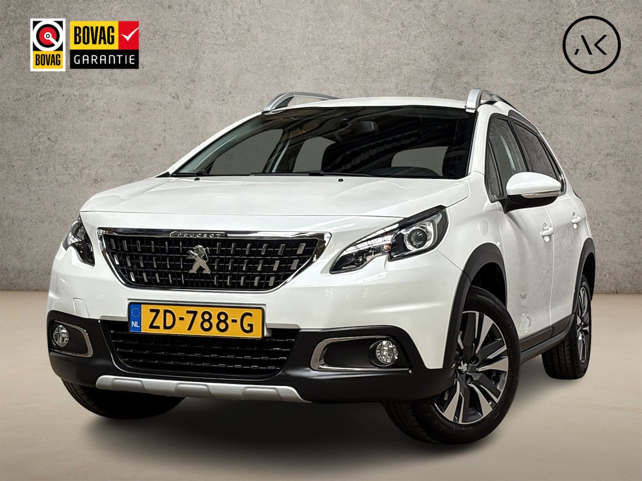 Peugeot 2008 - 1.2 PureTech Allure Automaat (APPLE CARPLAY, LOGISCH NAP, NAVIGATIE, CLIMATE, CAMERA, LEDE - AutoWereld.nl